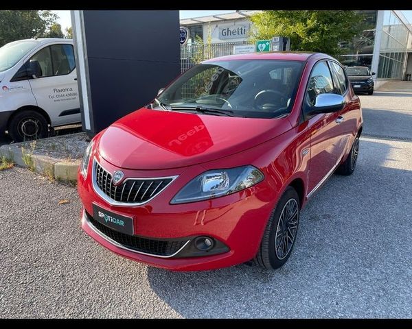 Lancia Ypsilon 1.0 FireFly 5 porte S&S Hybrid Go