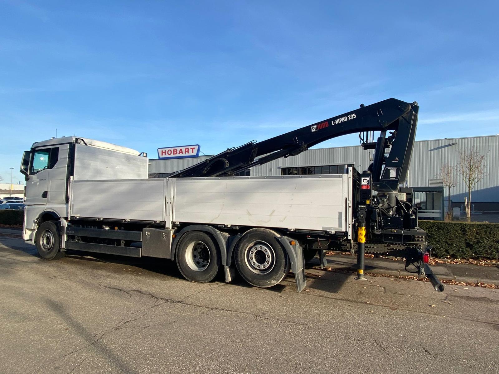 MAN TGX 6x2 HIAB L-Hipro 235 Kran Miete möglich