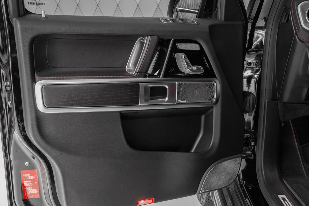 G 350 d BLACK/BLACK AMG LINE SUNROOF MASSAGE 20" - Bild 11