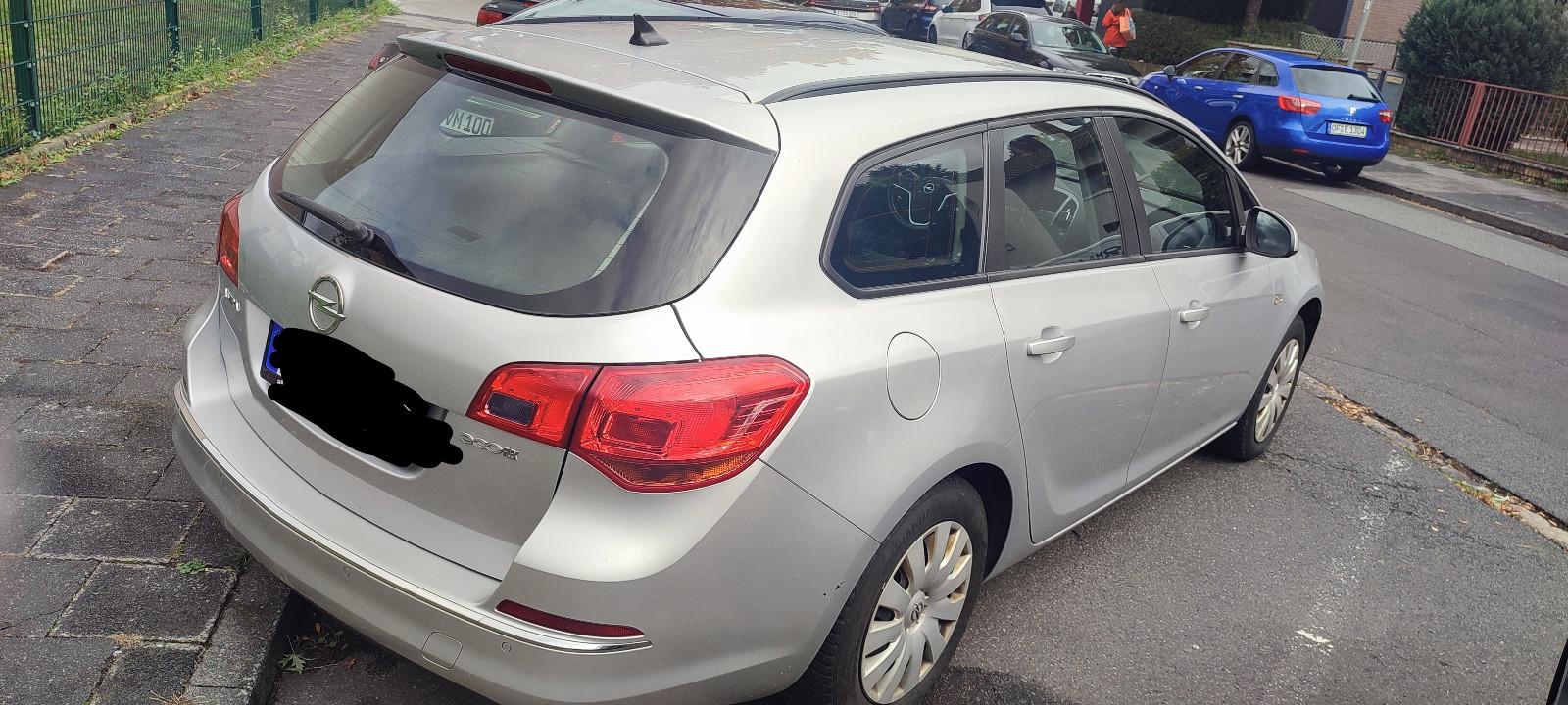 Opel Astra 2015 — photo 5