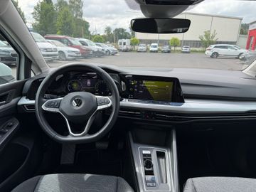 Volkswagen Golf VIII Variant Life+Virt.Cock+SHZ+Navi+LED+Ga
