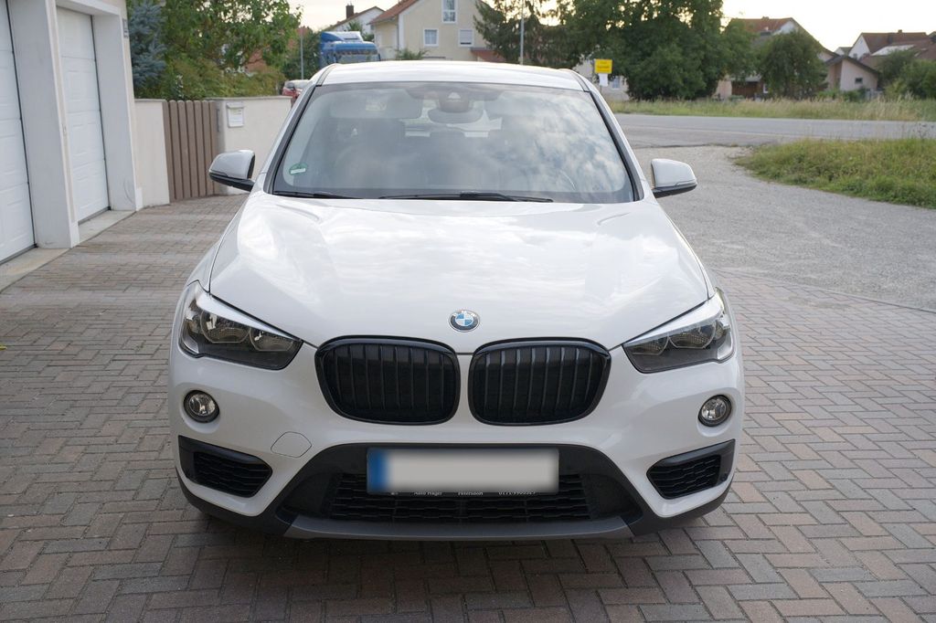 Image of BMW X1