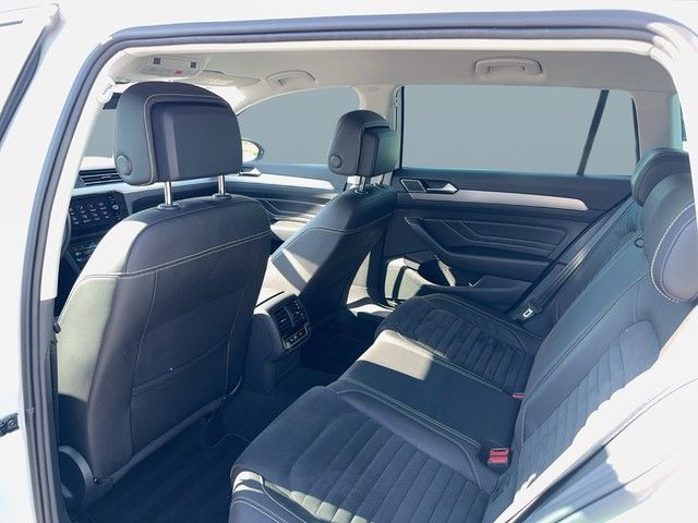 Volkswagen Passat Variant - Bild 11