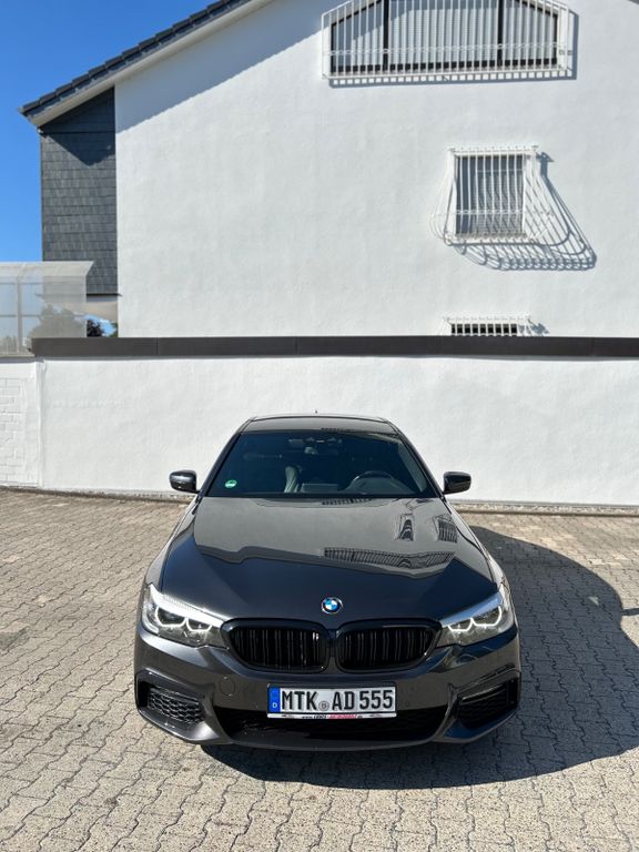Image of BMW 530