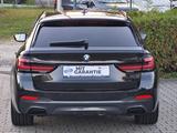 BMW 530 d  Aut. Touring xDrive *M Sport* - : Schwarz, mit Apple Carplay