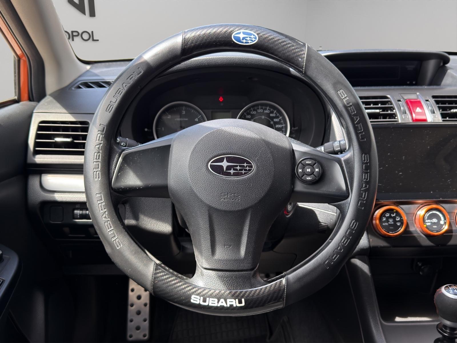Subaru XV 2012 — photo 12
