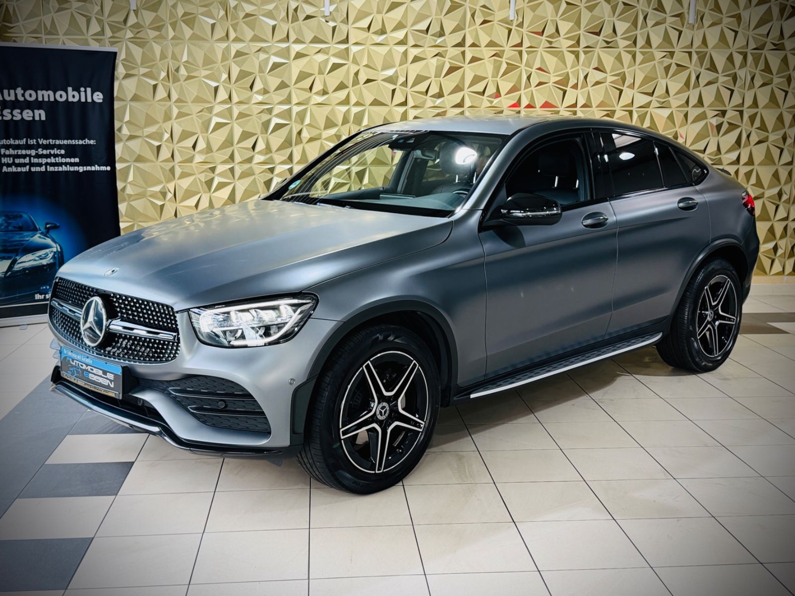 MERCEDES-BENZ GLC 220d Coupe 4Matic|AMG-LINE|LED|1.HAND|MATT
