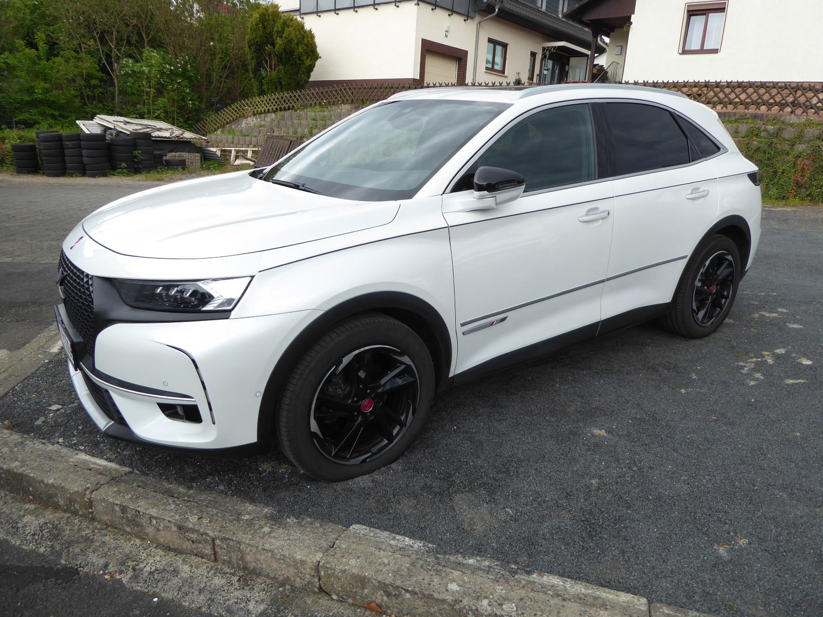 DS Automobiles DS7 (Crossback) HDI 180 Pervormans Line