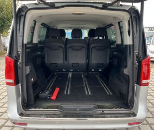 Mercedes V 220 - 8