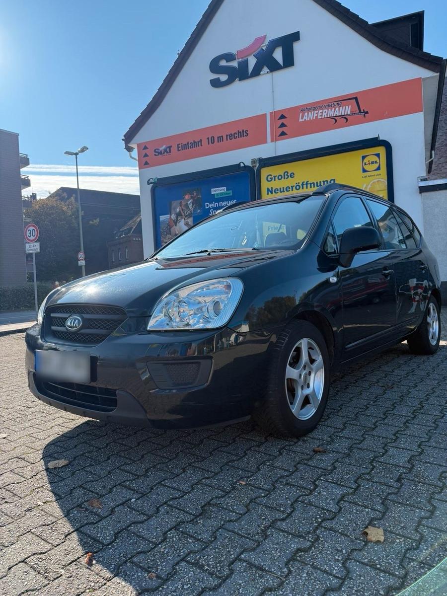 Kia Carens
