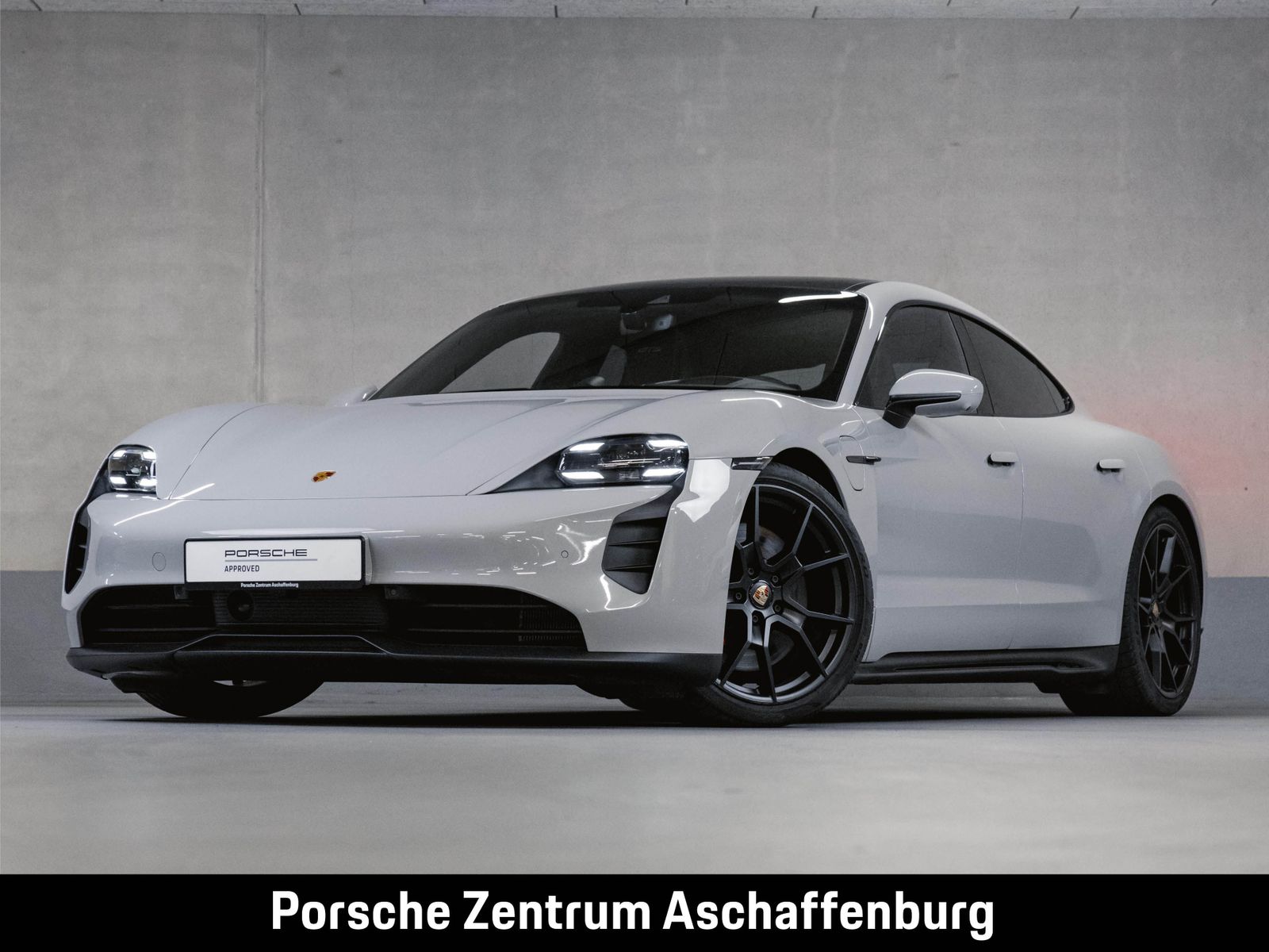 PORSCHE Taycan GTS Sport Chrono Panoramadach