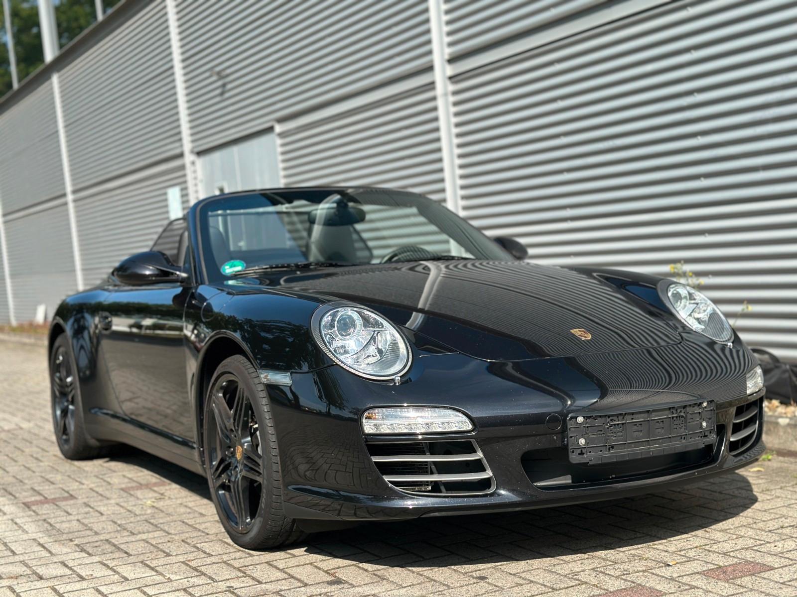 Porsche 997 Carrera 4 Cabrio, Triple Black, PDK ,Klappe