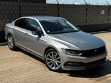Volkswagen VW Passat 2.0 TDI Highline *Assist Plus* - Volkswagen Passat: Plus