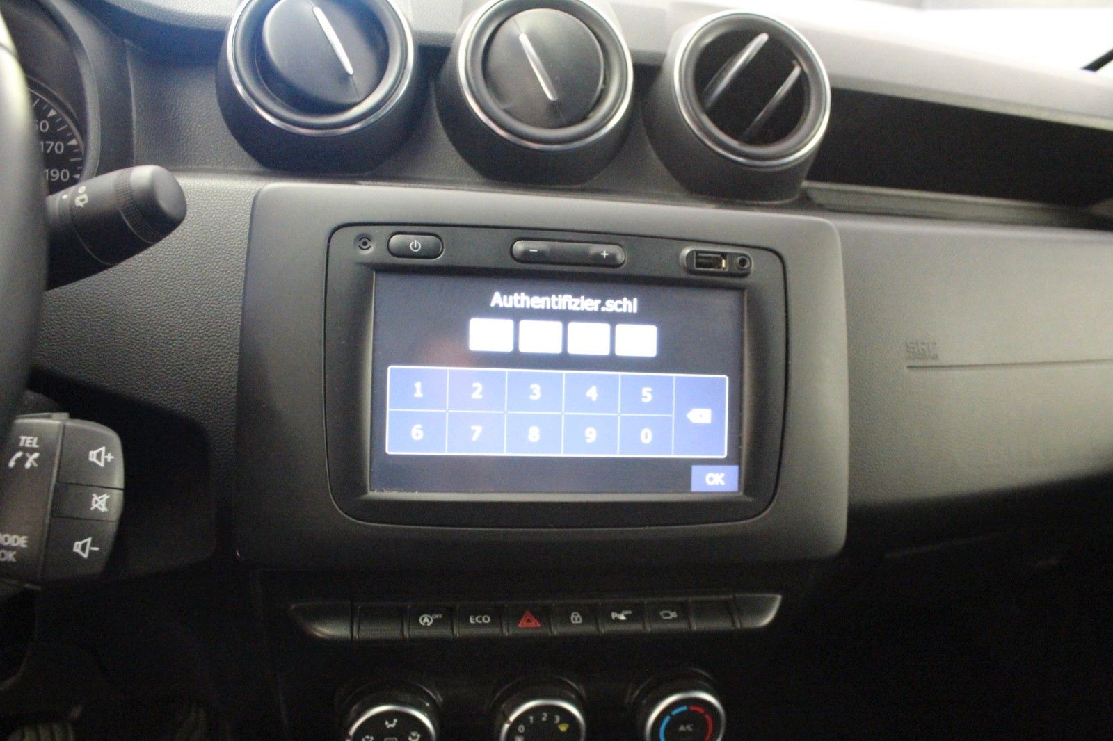 Fahrzeugabbildung Dacia Duster TCE 125 Prestige AHK*Leder *Navi