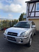 Hyundai Tucson 2.0 GLS *LEDER*ALLRAD*AHK* - Hyundai TUCSON aus 2005