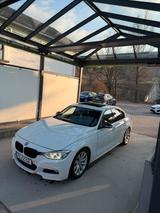 BMW 328i F30 M-Paket | HUD | Schiebedach |... - gebrauchte BMW 328 aus dem Jahr 2015