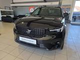Volvo XC40 B4 Ultra Black Edition ACC BLIS 360° Winter - Volvo XC40: Ultra Black Edition