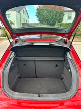 Audi A1 1.6 TDI Sportback - - Audi A1 mit Diesel-Antrieb: Kleinwagen, 1.6