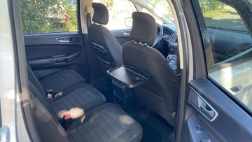 Ford Galaxy - 7