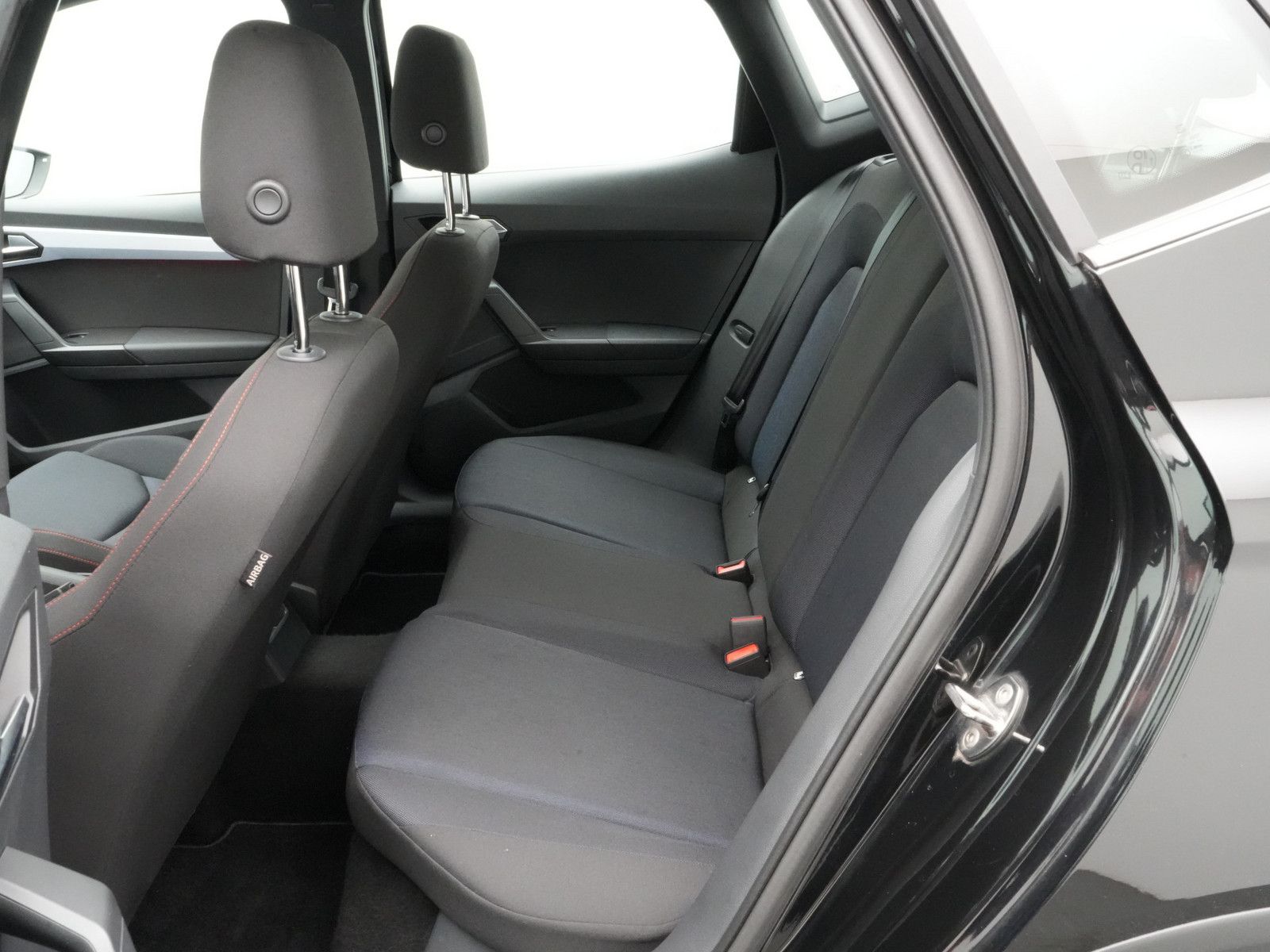 Seat Arona - Bild 10