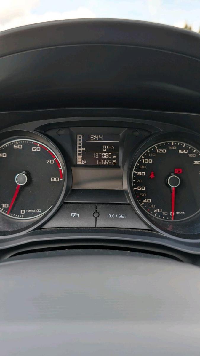 Seat Ibiza 2013 — photo 12