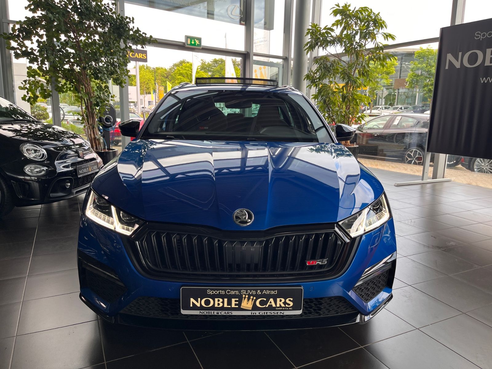 Fahrzeugabbildung SKODA Octavia Combi RS PANO AHK LED NAVI