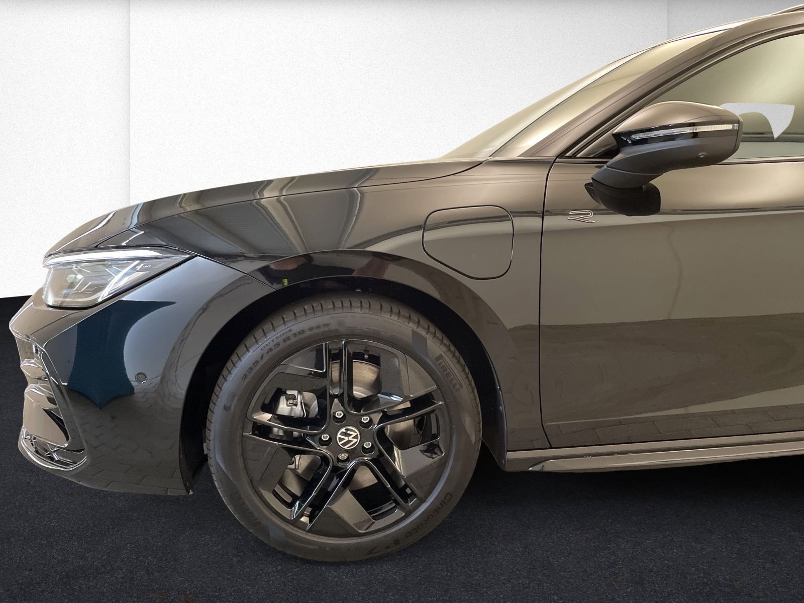 Volkswagen Passat - Bild 3