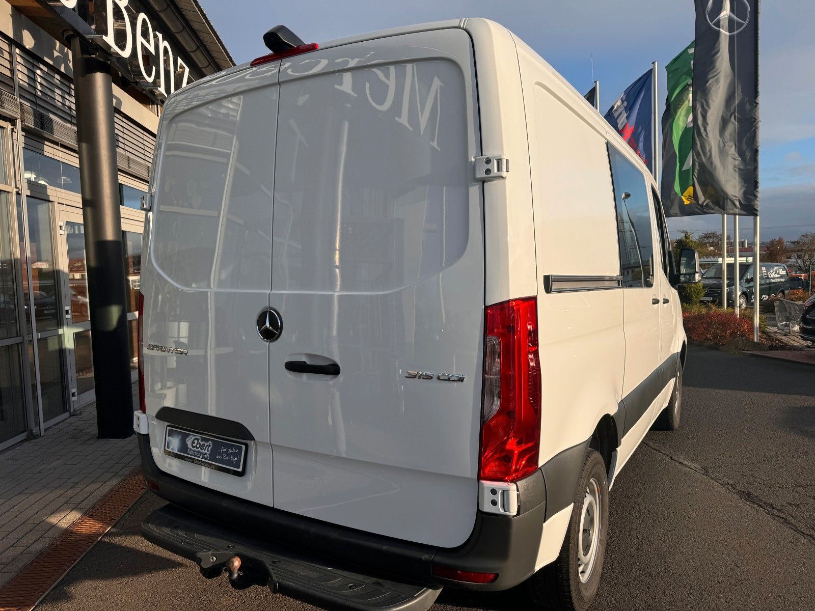 Fahrzeugabbildung Mercedes-Benz Sprinter 315 CDI Kompakt Flachdach Mixto/DoKa