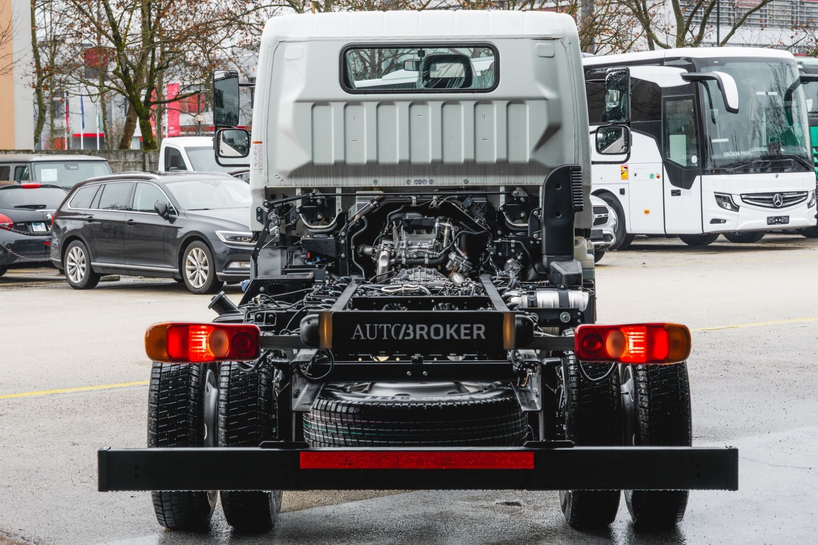Mitsubishi  – Ansicht 6