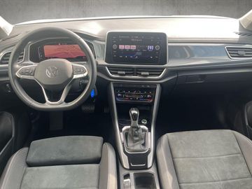 Volkswagen T-Roc - 12