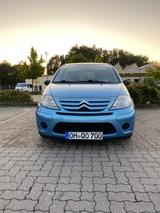 Citroën C3 1.1 Tonic Tonic - Citroën C3 in Lübeck