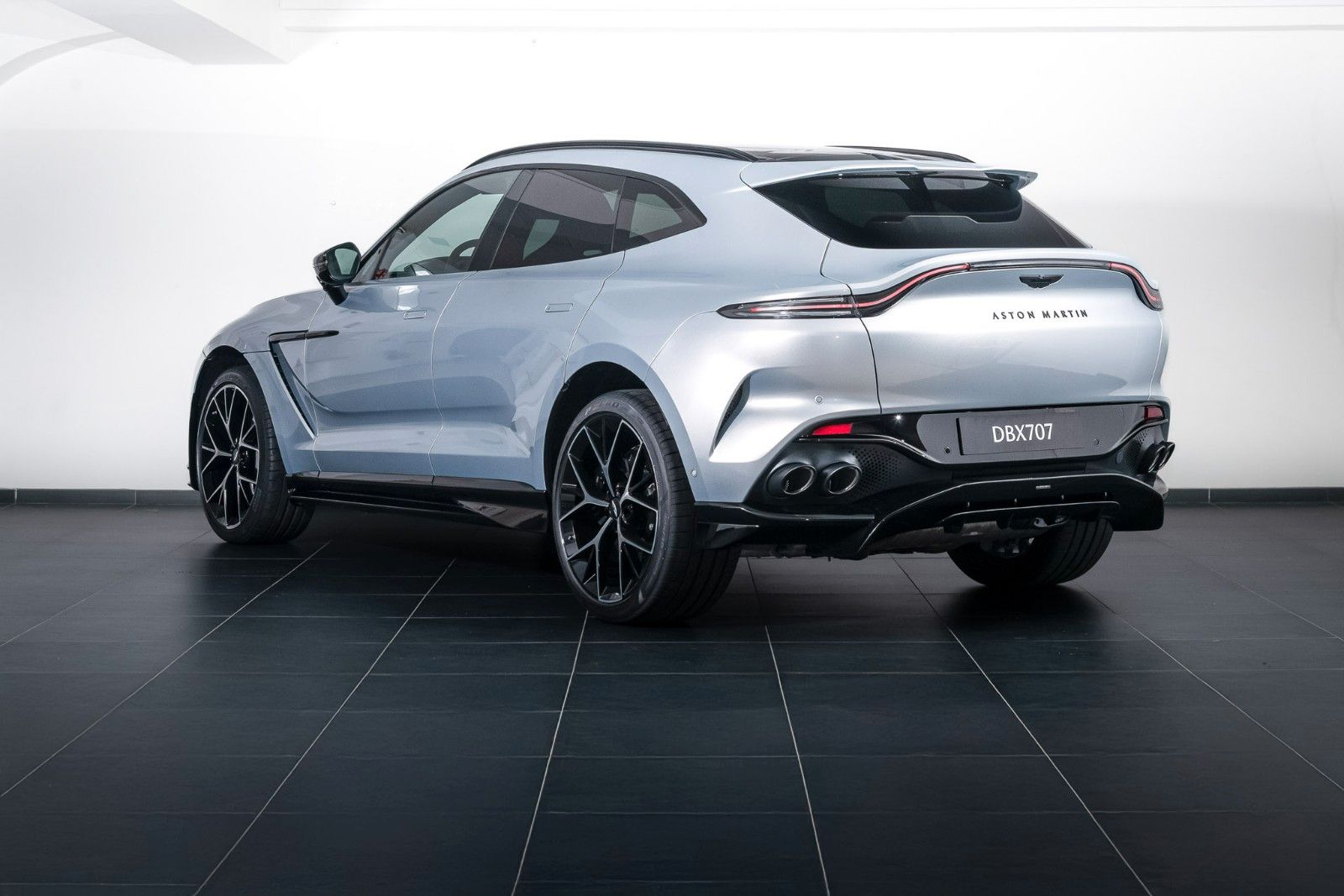 Aston Martin DBX 4.0 V8 707 imagem 3
