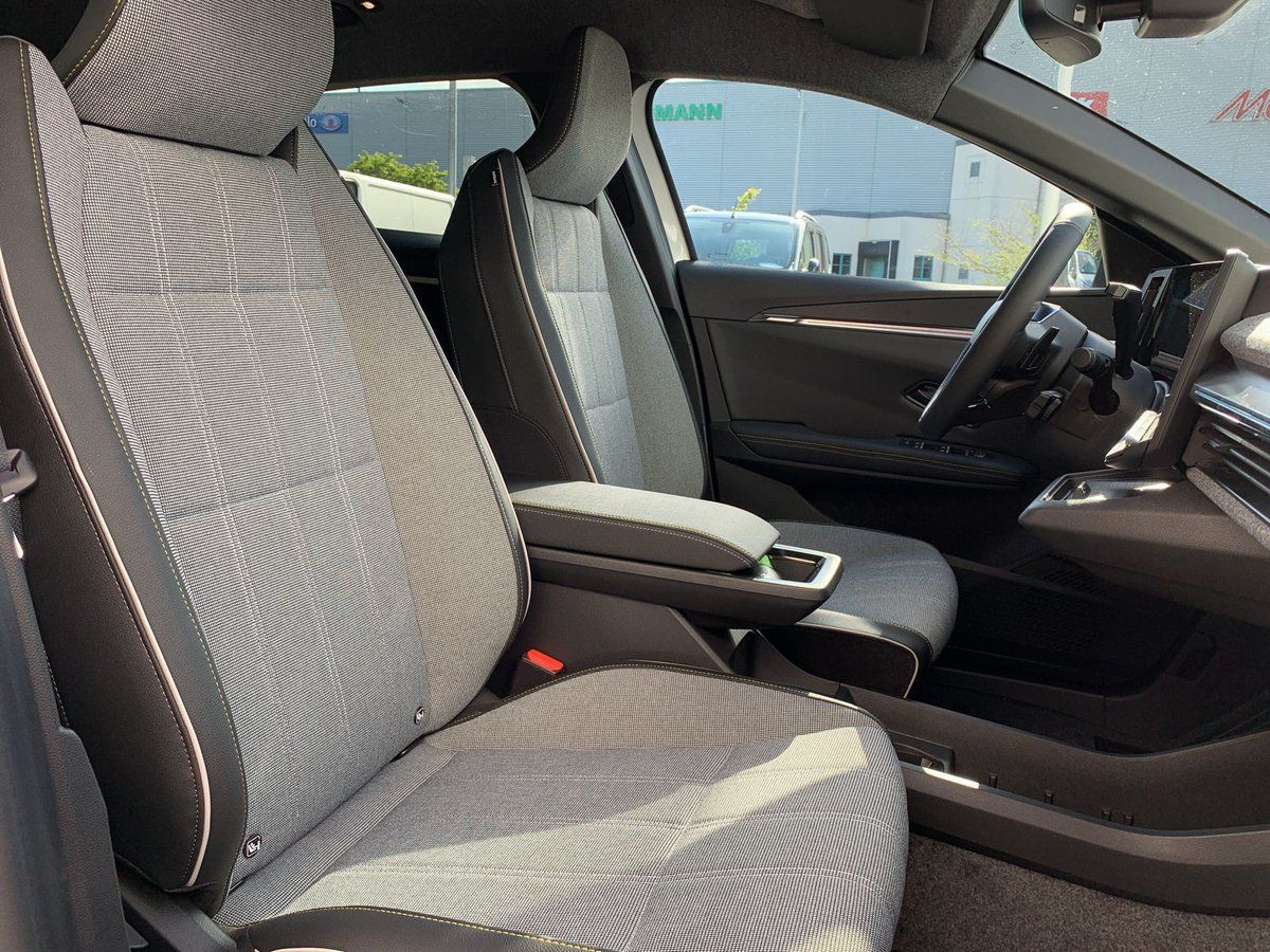 Renault Megane E-TECH - Bild 25