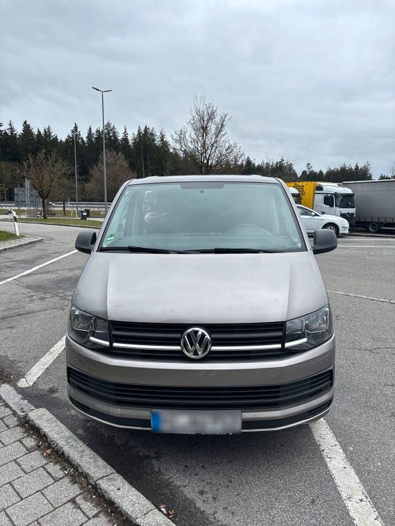 Image of Volkswagen T6 Multivan