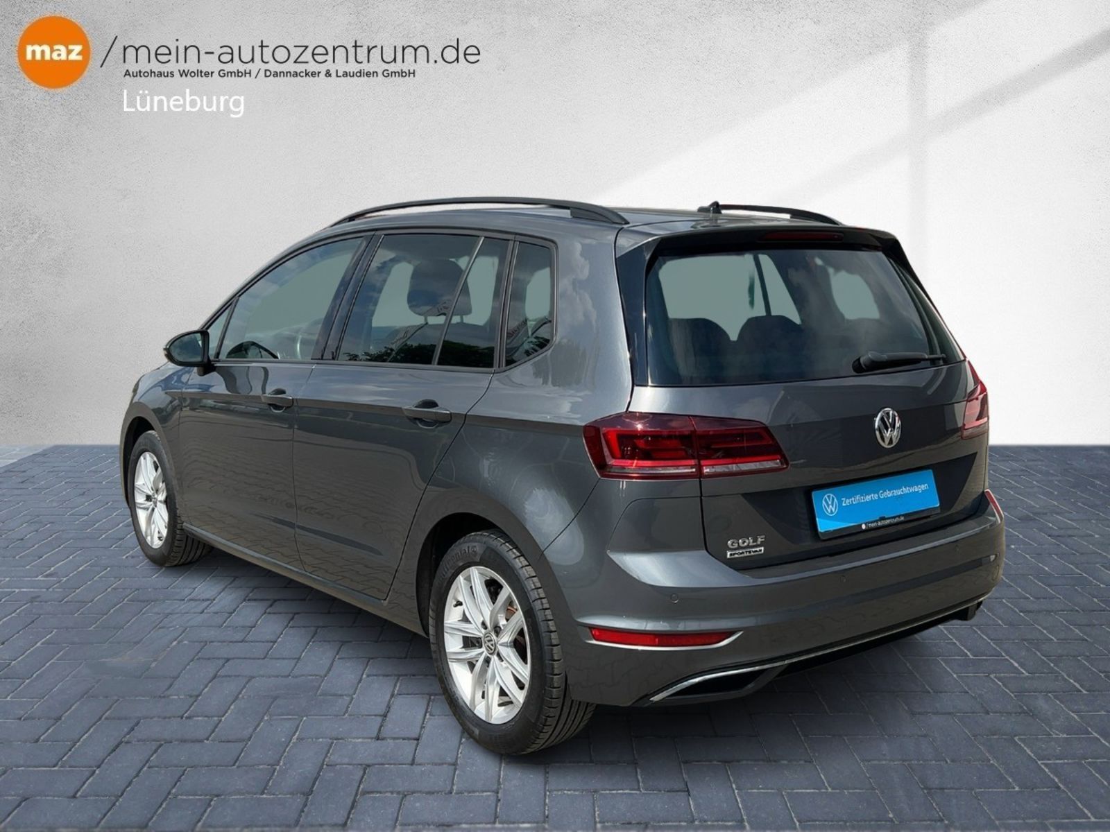 Fahrzeugabbildung Volkswagen Golf VII Sportsvan 1.0 TSI Comfortline Alu Navi