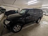Mitsubishi Pajero, 130.000 km, TÜV 8/2025, doppelt bereift