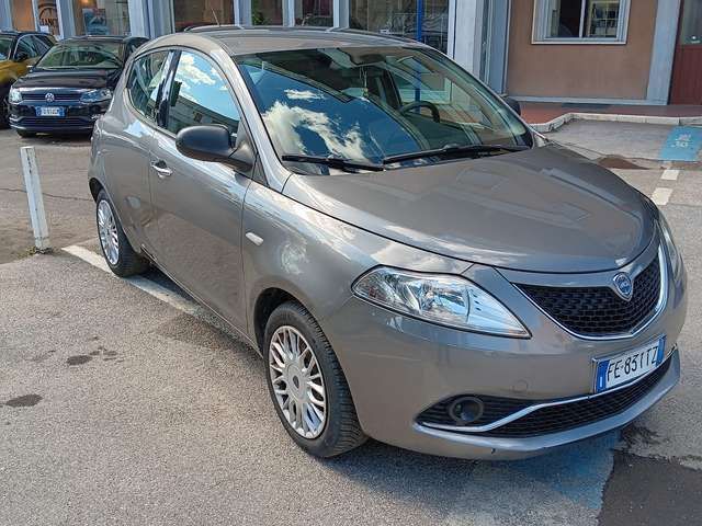 Image of Lancia Ypsilon