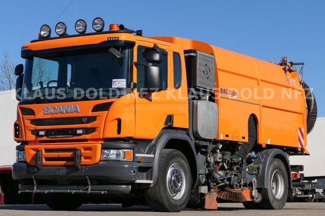 Scania P 360 Straßenkehrwagen Valair Kamera Euro 6