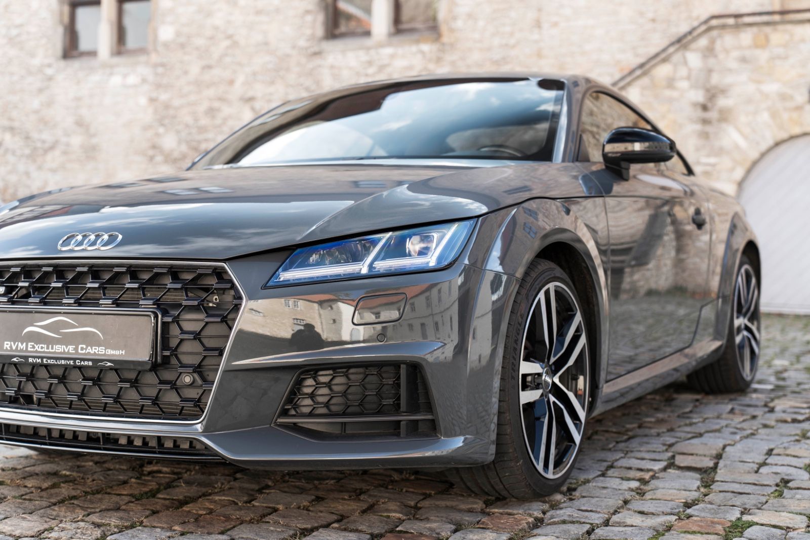 Fahrzeugabbildung Audi TT Coupe 2.0TFSI S-Tronic KAM B&O LED QUATTRO