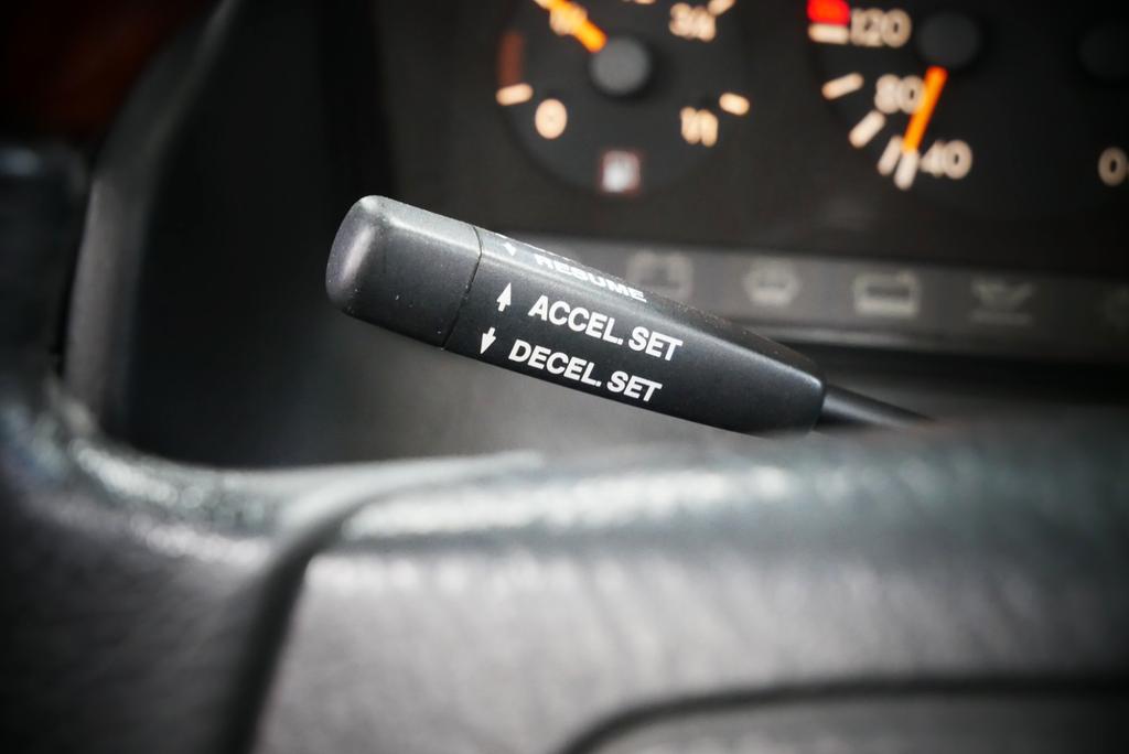 Mercedes-Benz SL 500