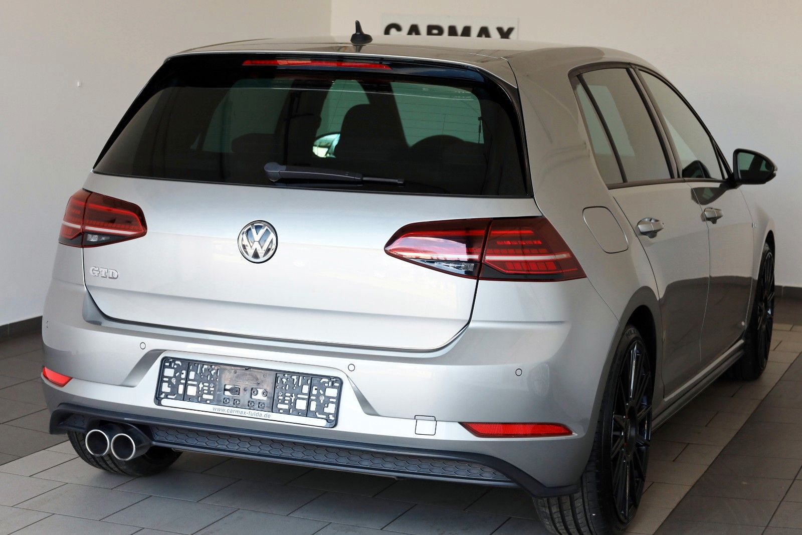Fahrzeugabbildung Volkswagen Golf VII Lim. GTD Navi,LED,Kamera,SH,PDC,SR+WR