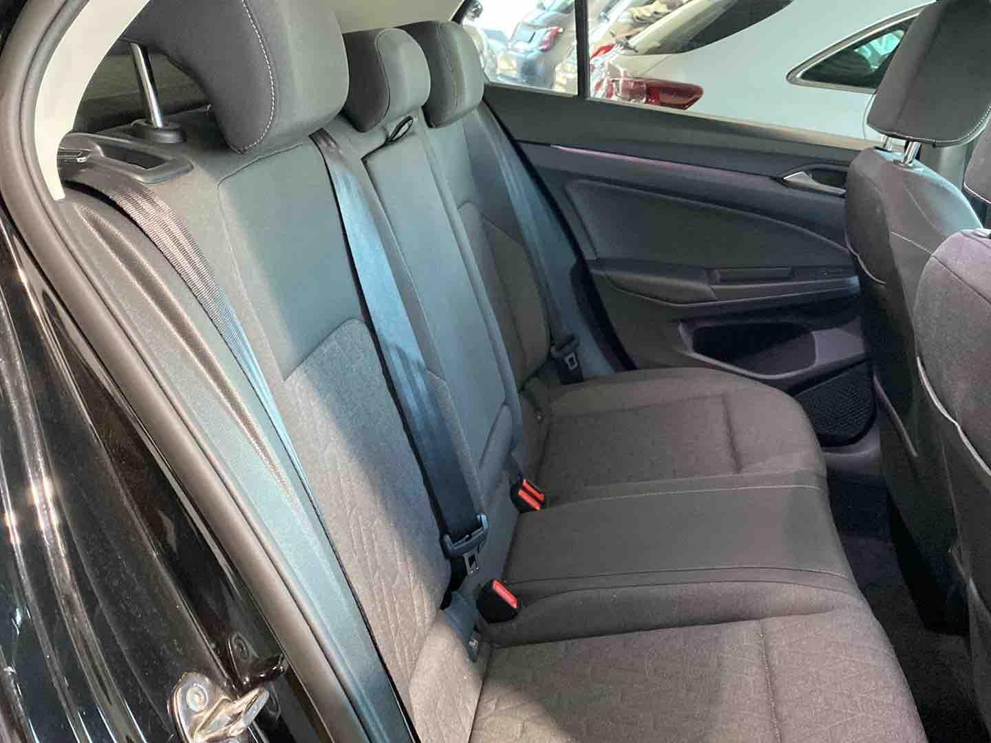 Volkswagen Golf VIII LIM. 1.5 TSI LIFE ACC SHZ PDC LED-SCHE, миниатюра 8