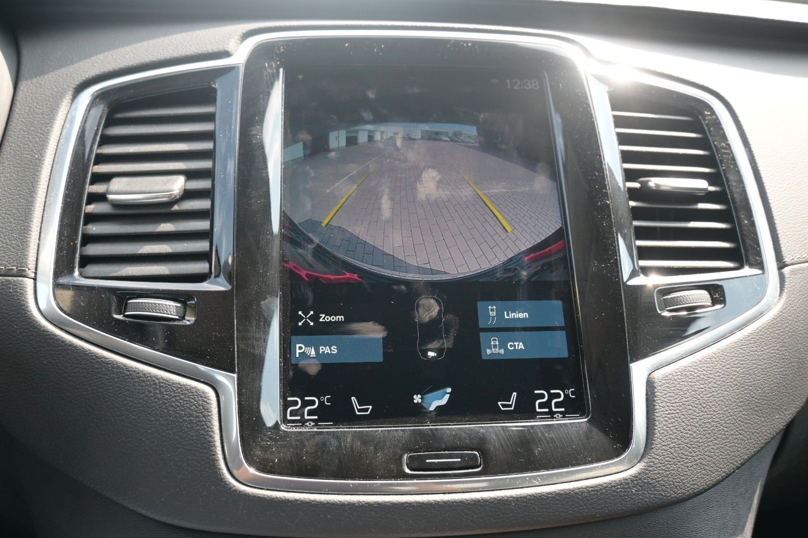 Fahrzeugabbildung Volvo XC90 B5 Inscrip. AWD*LUFT*H&K*ACC*NAV*STDHZG*RFK