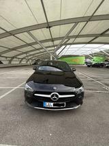 Mercedes-Benz CLA-180 , RFK, MBUX, Sportpaket - Mercedes-Benz CLA 180 von privat