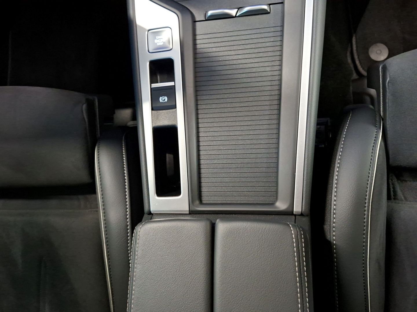 Passat Variant 1.5 eTSI DSG Business *AHK*KAMERA