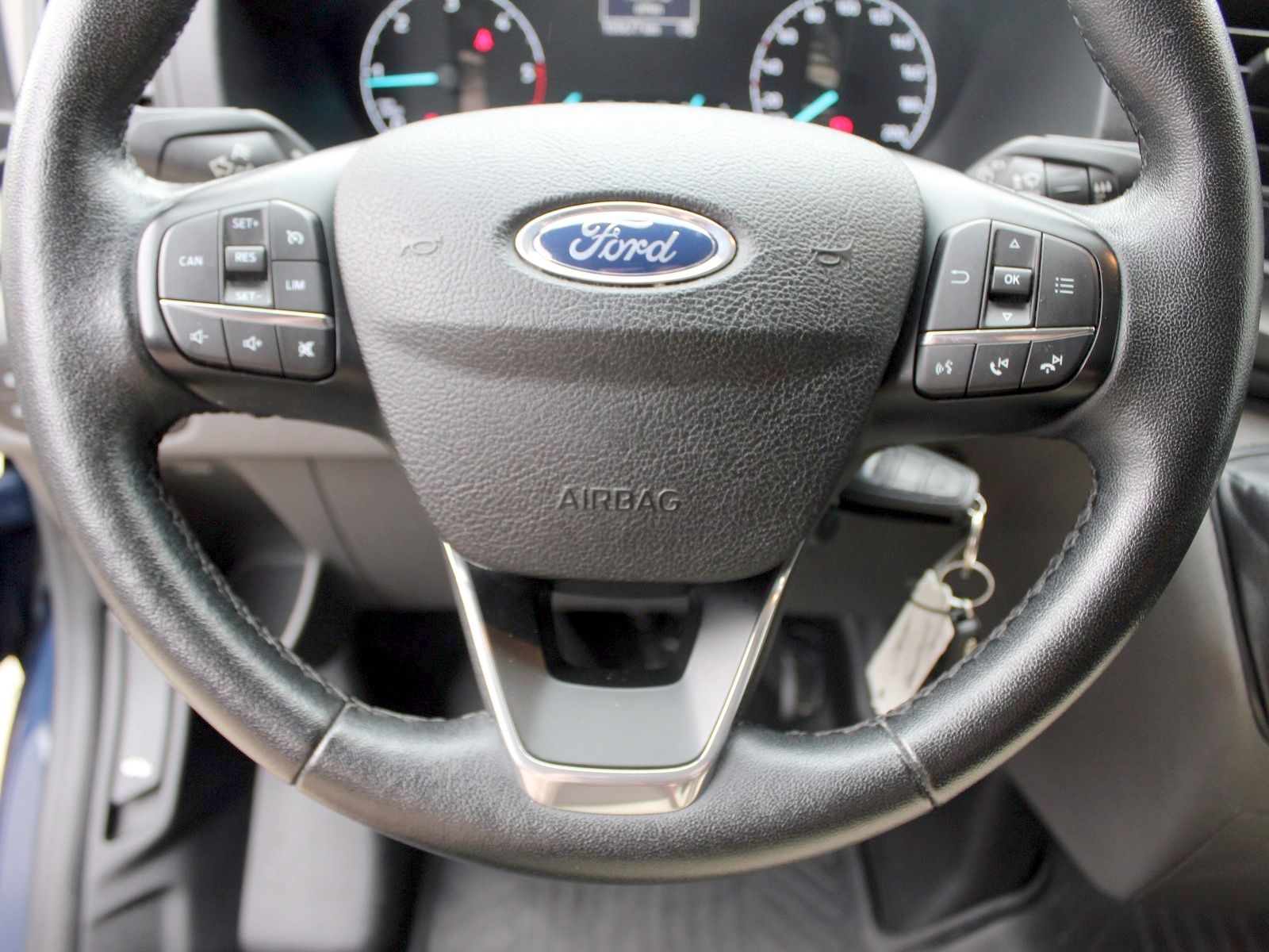 Fahrzeugabbildung Ford Transit Custom 320 L2 Trend 2,0 TDCi