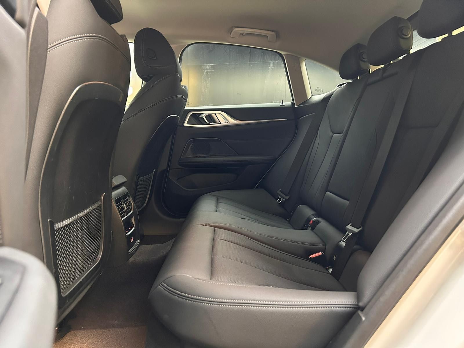 Fahrzeugabbildung BMW 420 Gran Coupé FACEL+VIRTU+LEDER+HEAD+LED+KAM+M
