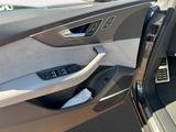 Audi SQ8 SUV AHK+HD-MATRIX+360 KAM+HUD+MASSAGE - Audi SQ8 Gebrauchtwagen in München