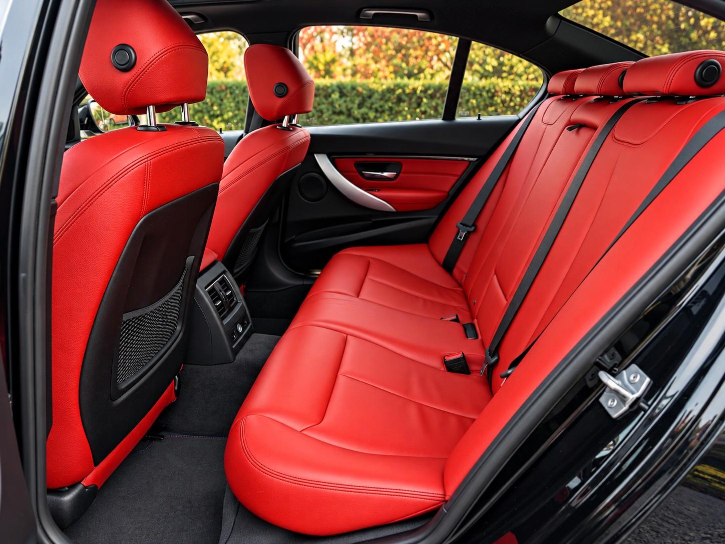 BMW 330 3 Limousine 330 i M Sport