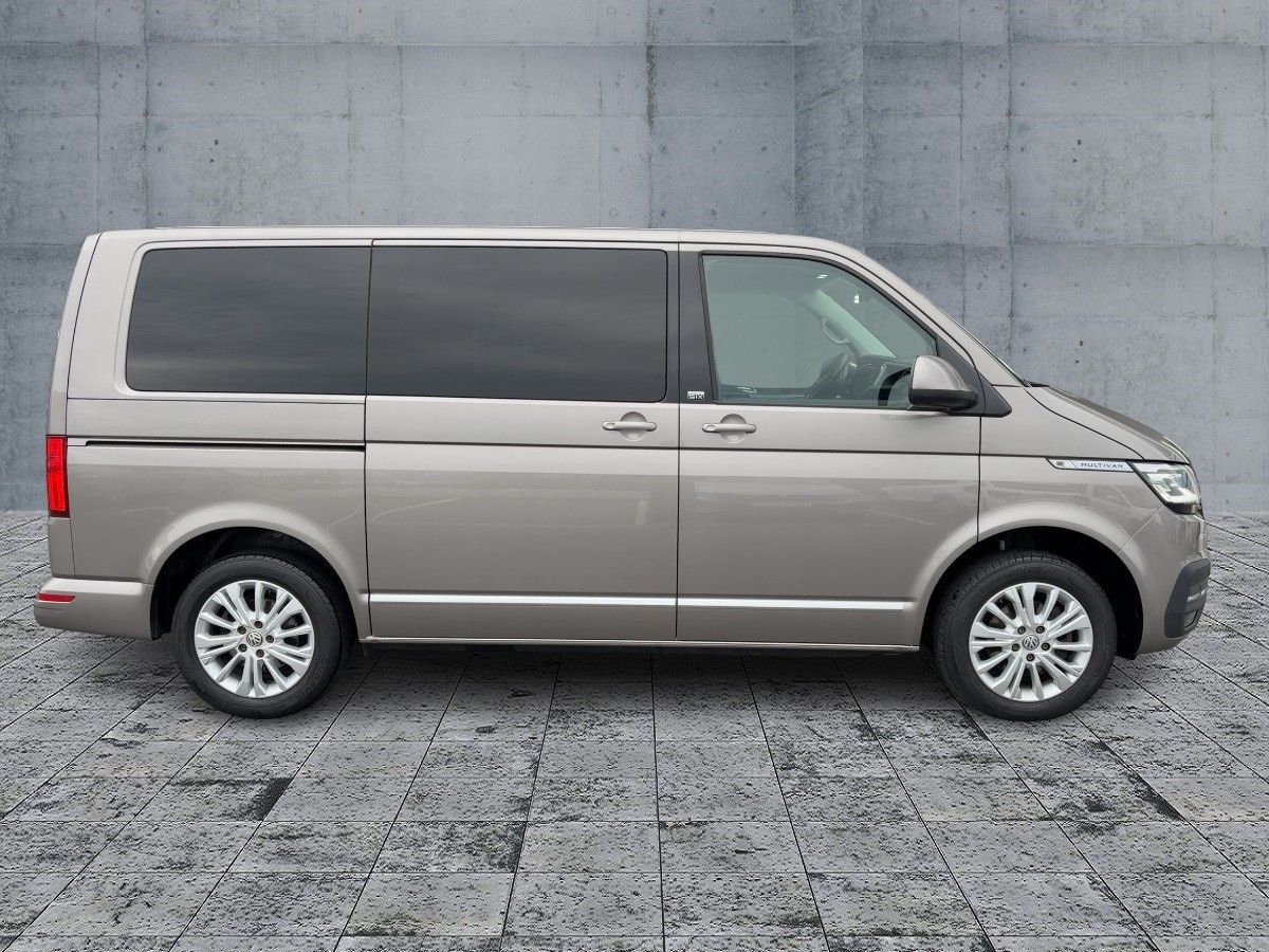 Volkswagen T6.1 Multivan 2.0 TDI DSG GENERATION SIX LED ACC foto 6